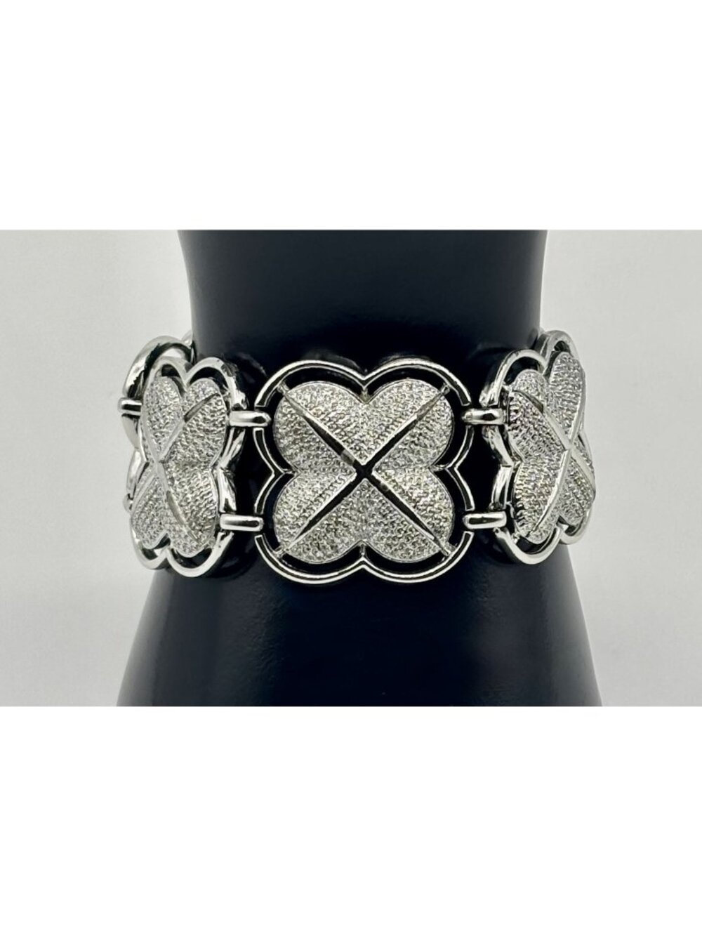 Vintage Coro Pegasus Chunky Puffed Panel Bracelet Textured Silver-Tone Signed 7"
